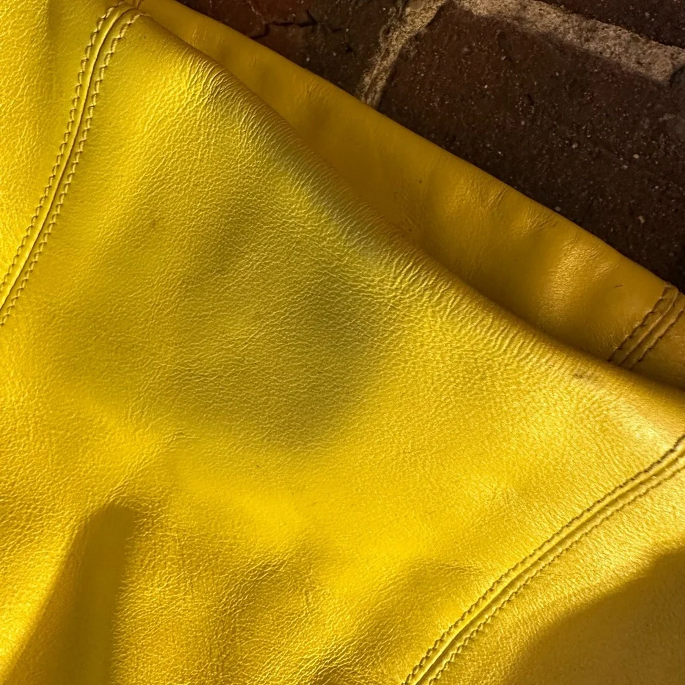 Paolo Masi Yellow Leather Shoulder Bag with Chain Straps - Picture 6 of 6